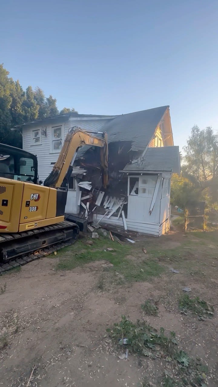 Construction site cleanup